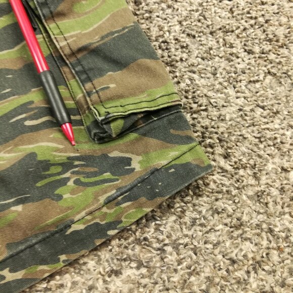 Vintage Tiger Stripe Camo Shorts Rothco BDU Military Cargo Mens Medium - Picture 5 of 8